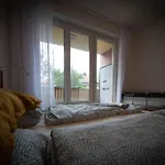 Free Parking Orange Apart. - 2Ppl, Smarttv, Wifi+