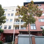 Free Parking Orange Apart. - 2Ppl, Smarttv, Wifi+