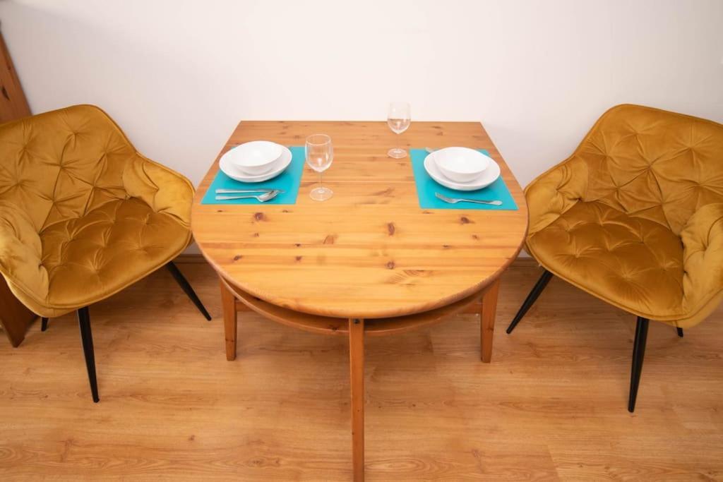 Free Parking Orange Apart. - 2ppl, Smarttv, Wifi+ Apartamento Budapeste